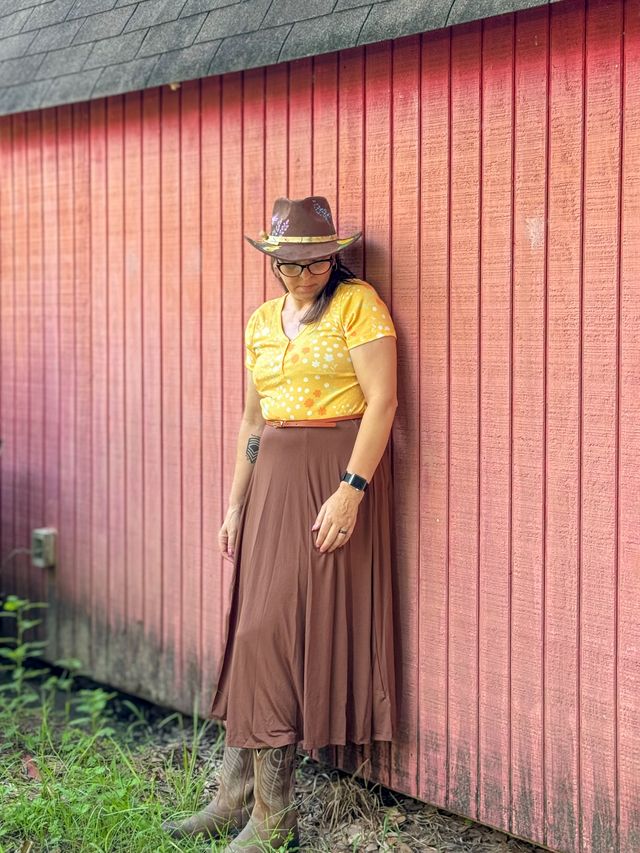 LuLaRoe Bailey Y-Neck Top - Ribbed Button Detail Top (Sizes M-3XL)