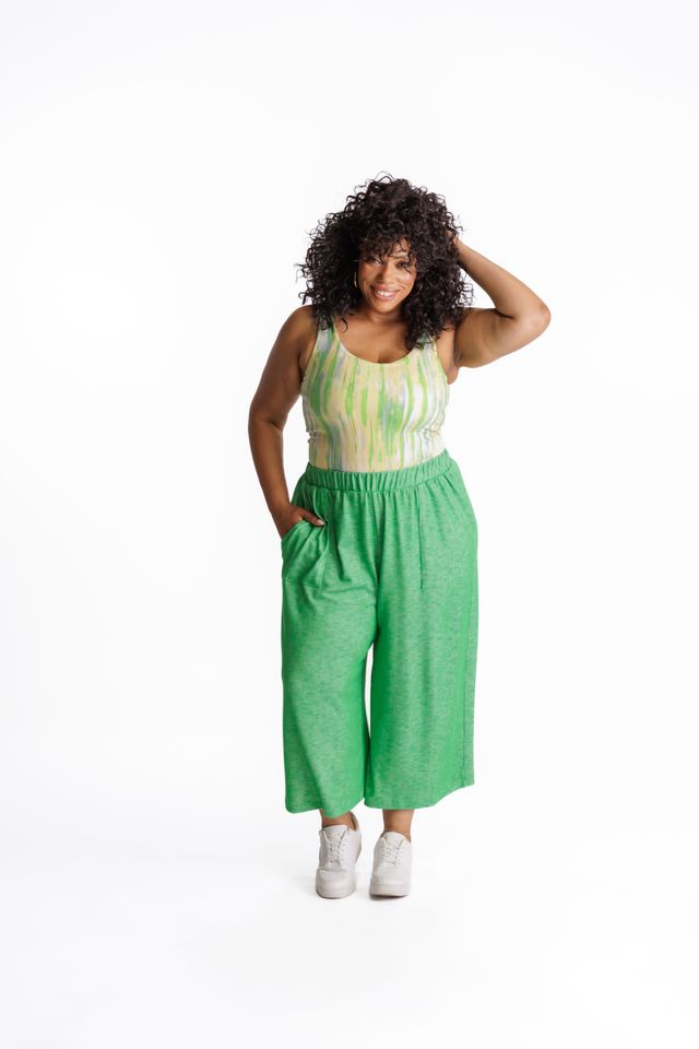 LuLaRoe Justine Wide Leg Crop Pant - Patch Pocket Versatile Style (Sizes XXS-3XL)