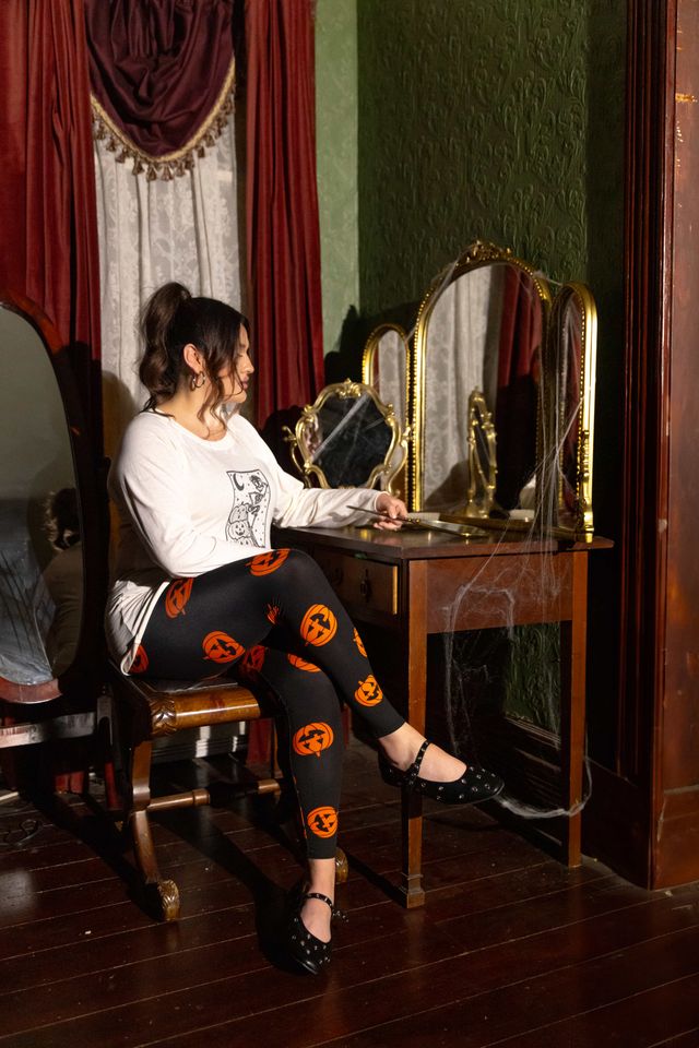 LuLaRoe Wicked Cute Halloween Leggings - Yoga Waistband Ankle Length (T/C)