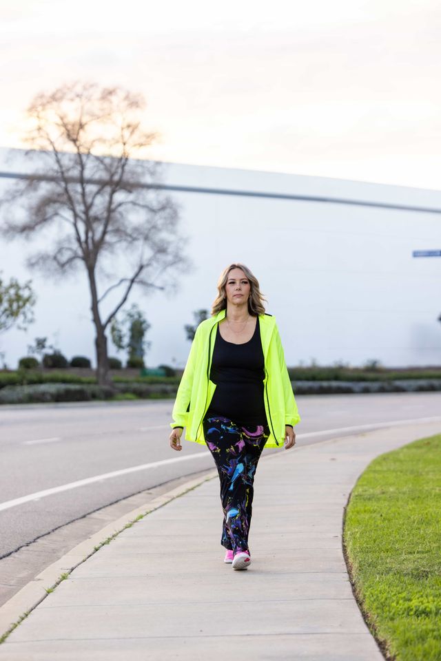 LuLaRoe RISE Passionate Yoga Pant - Straight Leg Comfort (Sizes XXS-3X)