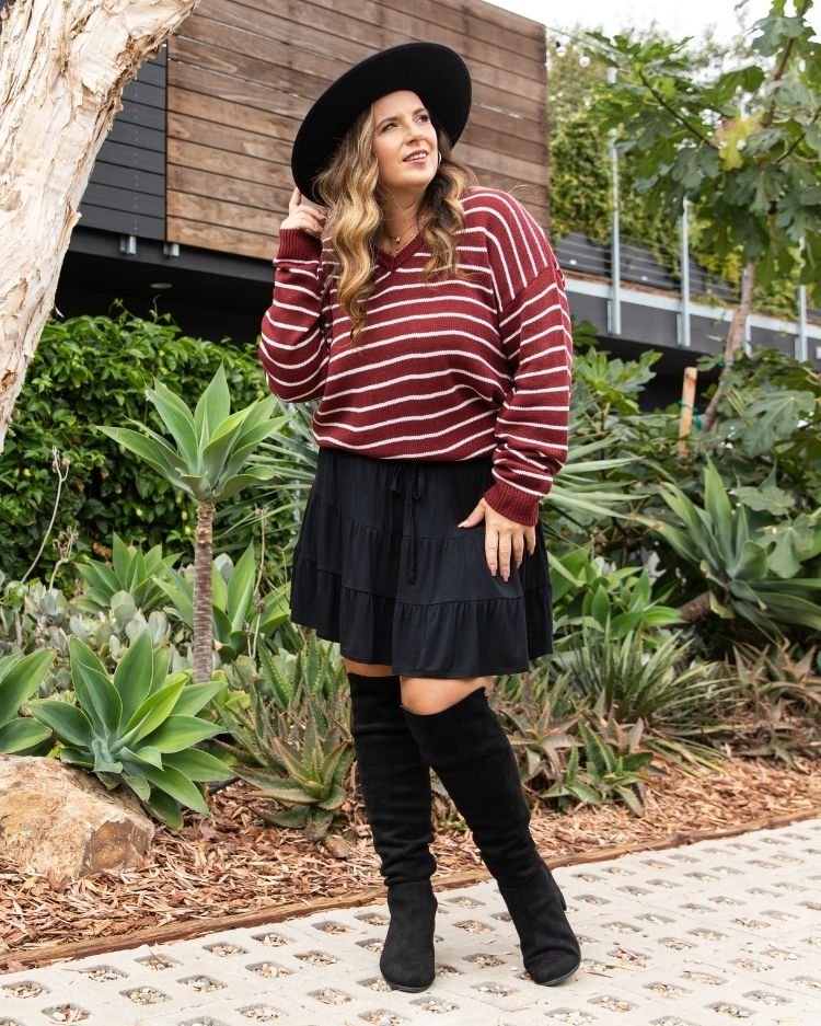 LuLaRoe Torrie V-Neck Sweater - Head-Turning Style (Sizes S-M)